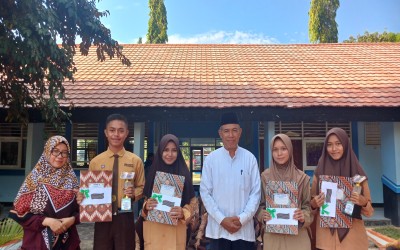 SISWA SMAN 1 Sigli RAIH JUARA DI MTQ TINGKAT Kabupaten Jakarta Pusat